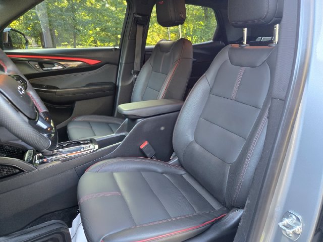 Used 2026 Chevrolet TrailBlazer RS w/ Convenience Package AWD/4WD image 14