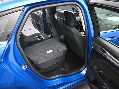 Used 2019 Ford Fusion SE image 26