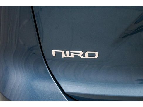 New 2026 Kia Niro Wind w/ Wind Preserve Package FWD image 37