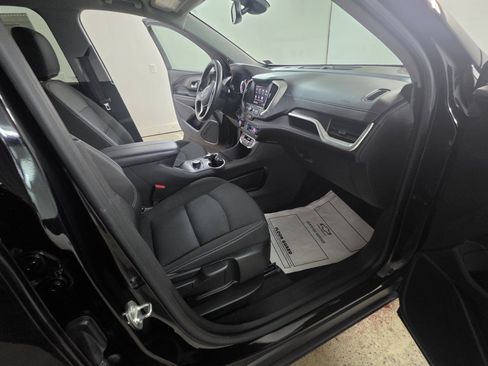 Used 2023 GMC Terrain SLE w/ Driver Convenience Package AWD/4WD image 14