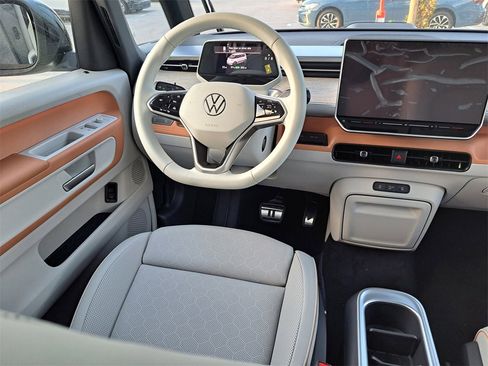 New 2025 Volkswagen ID. Buzz 1st Edition image 6