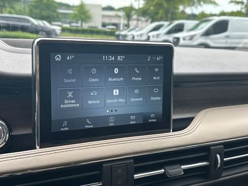 Certified 2022 Lincoln Corsair Reserve w/ Elements Package FWD image 28
