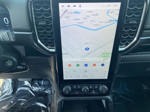 New 2026 Ford Ranger Lariat w/ Chrome Accent Package image 19