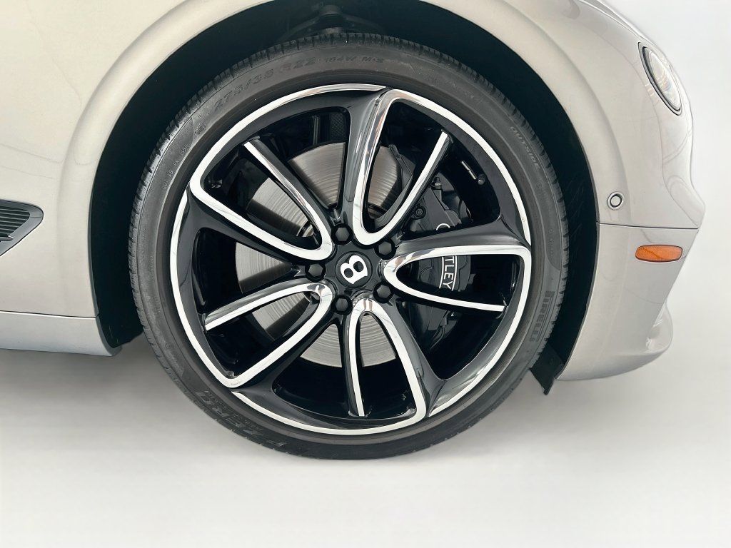 Used 2022 Bentley Continental GT AWD/4WD image 36
