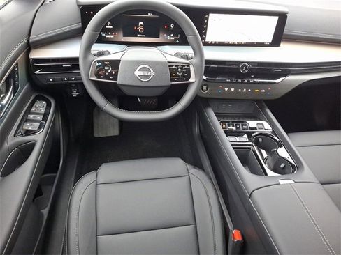 New 2025 Nissan Murano SL image 2