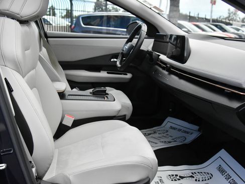 Used 2023 Nissan Ariya FWD image 49