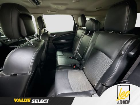 Used 2019 Dodge Journey Crossroad FWD image 24