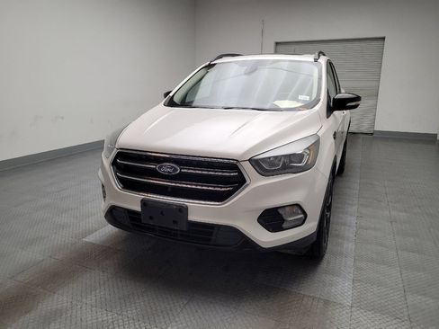 Used 2017 Ford Escape Titanium image 15