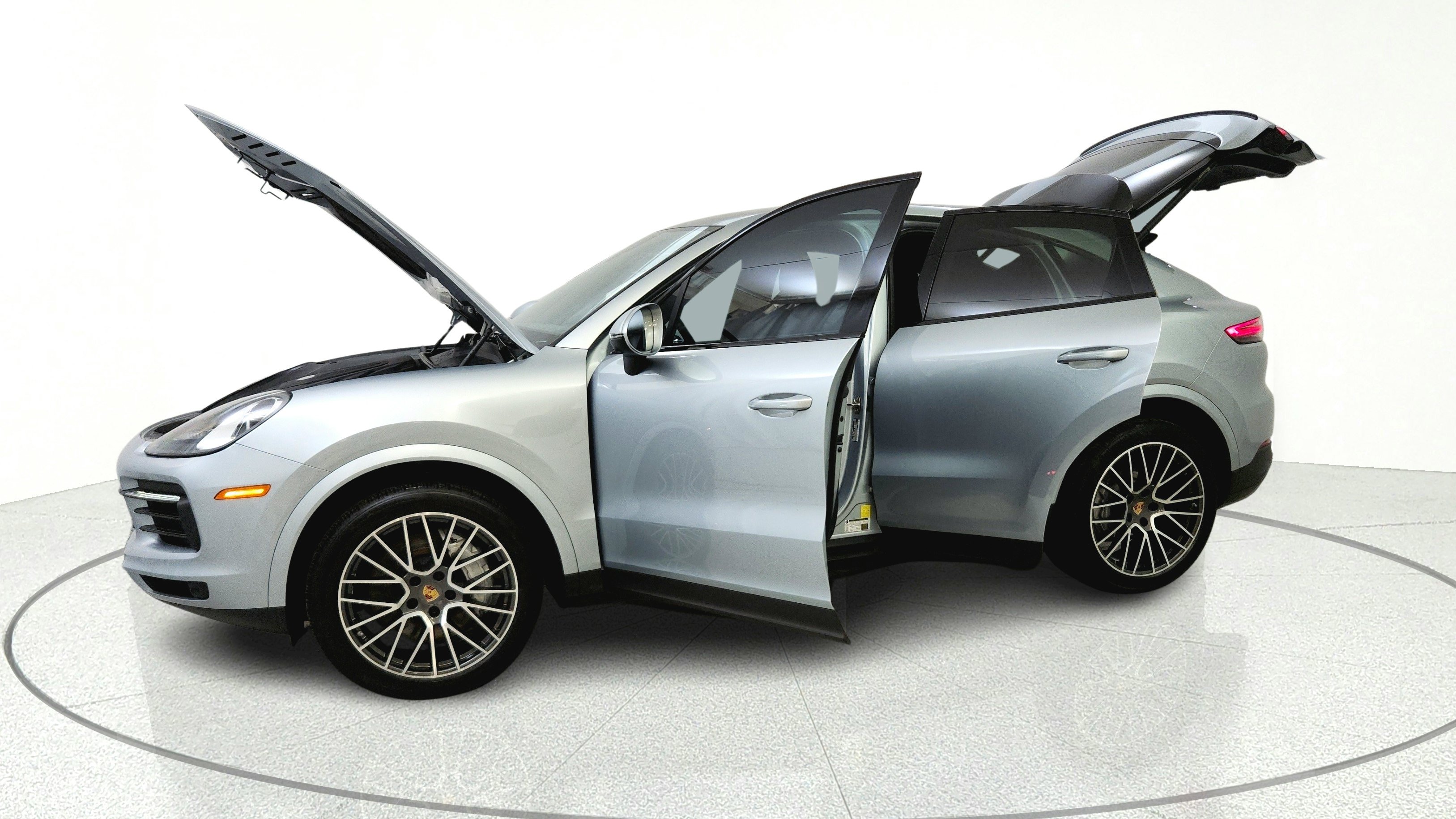 Used 2023 Porsche Cayenne Coupe AWD/4WD image 11