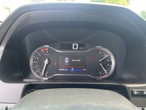 Used 2018 Honda Ridgeline RTL-T image 17