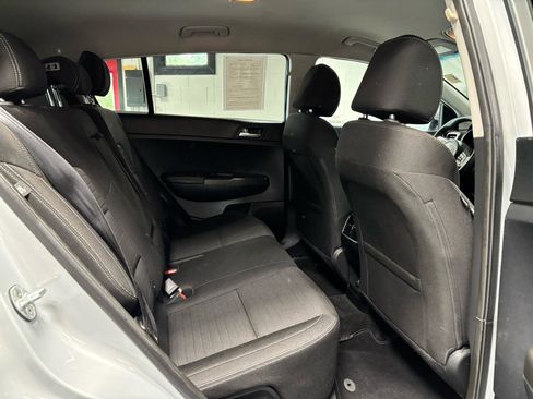 Used 2018 Kia Sportage LX AWD/4WD image 14