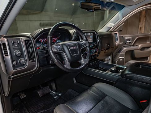 Used 2018 GMC Sierra 1500 SLT image 13