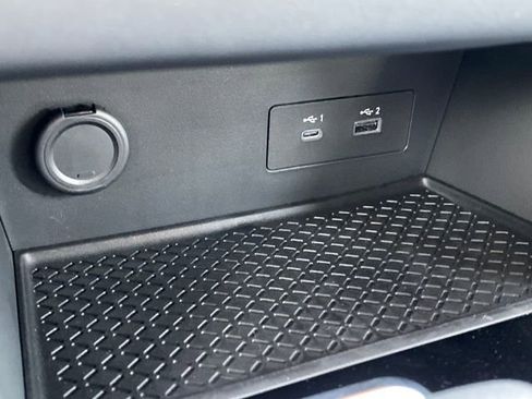 New 2025 Nissan Pathfinder SV w/ Black Appearance Package image 20