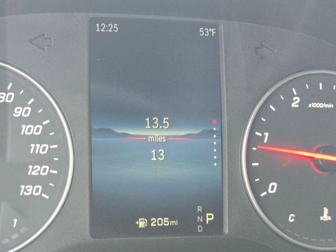 Used 2025 Mercedes-Benz Sprinter 2500 image 23