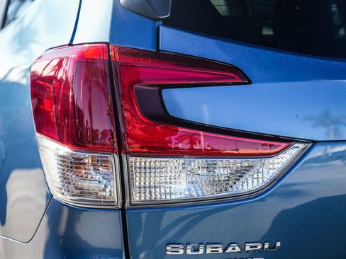 Used 2019 Subaru Forester Limited w/ Popular Package #3 image 9