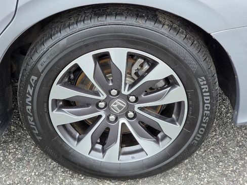 Used 2024 Honda Odyssey EX-L image 15