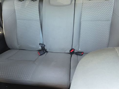 Used 2022 Toyota Tacoma SR5 AWD/4WD image 28