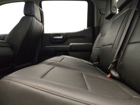 Used 2019 Chevrolet Silverado 1500 W/T w/ Trailering Package AWD/4WD image 18