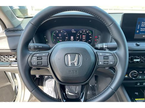 Certified 2025 Honda Accord EX-L image 33