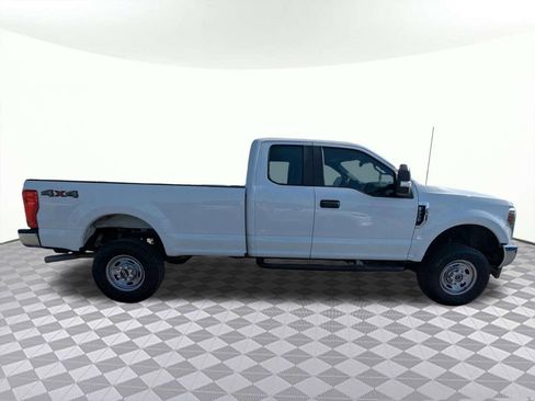 Used 2019 Ford F250 XL w/ XL Value Package AWD/4WD image 2