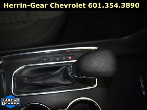 Used 2023 Chevrolet Traverse LT image 26