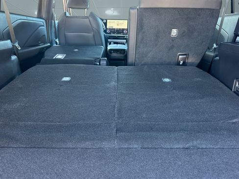 New 2026 Lexus TX 500h AWD image 25