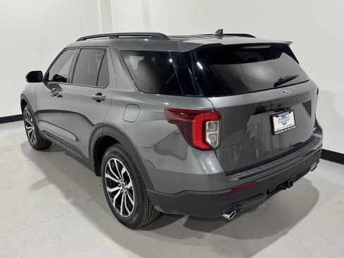 Used 2023 Ford Explorer ST-Line w/ Class IV Trailer Tow Package AWD/4WD image 40