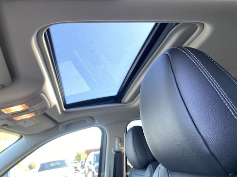 New 2025 MAZDA CX-5 AWD 2.5 S w/ Premium Plus Pkg image 23