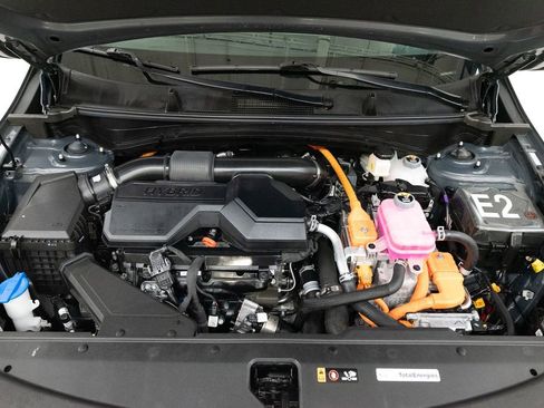 Certified 2025 Kia Sportage SX Prestige image 3