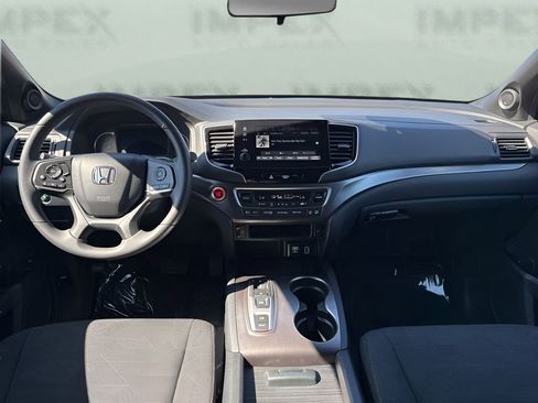 Used 2022 Honda Pilot Sport image 13