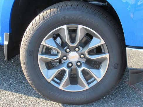 New 2026 Chevrolet Silverado 1500 LT w/ Safety Package image 8