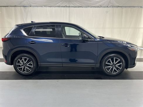 Used 2017 MAZDA CX-5 Grand Touring image 9