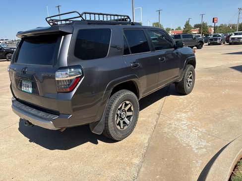 Used 2020 Toyota 4Runner TRD Off-Road Premium w/ Moonroof Package AWD/4WD image 6