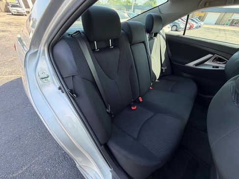 Used 2011 Toyota Camry SE FWD image 14