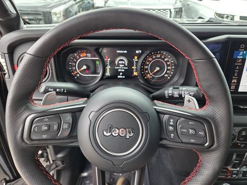 Certified 2026 Jeep Wrangler Unlimited Rubicon 392 w/ Quick Order Package 27X Moab AWD/4WD image 29