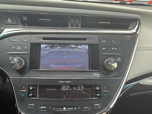 Used 2013 Toyota Avalon XLE Touring FWD image 23