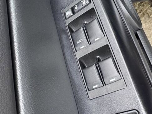 Used 2015 Jeep Patriot High Altitude image 17