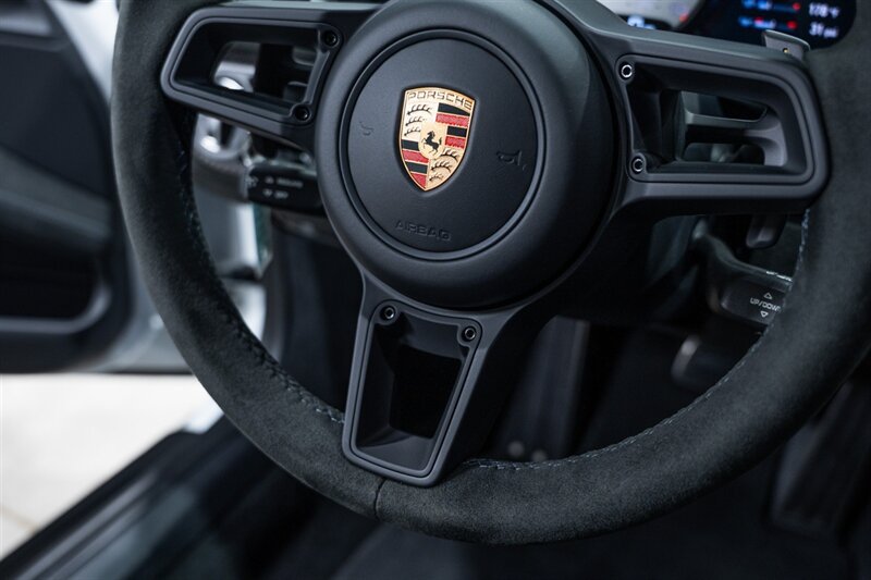 Used 2023 Porsche 718 Cayman GT4 RS RWD image 46