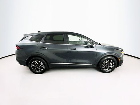 Used 2024 Kia Sportage LX image 10