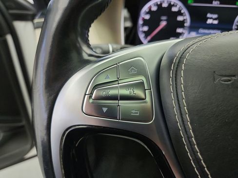 Used 2015 Mercedes-Benz S 550 4MATIC Sedan image 25