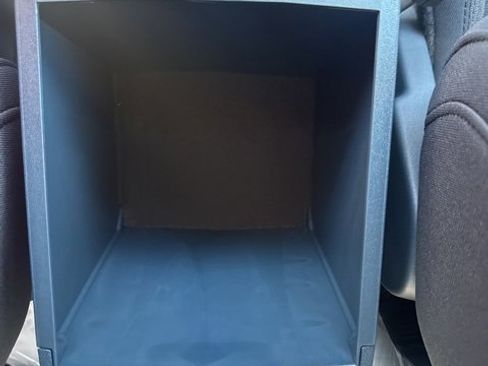 New 2025 Ford Maverick XLT w/ XLT Luxury Package image 39