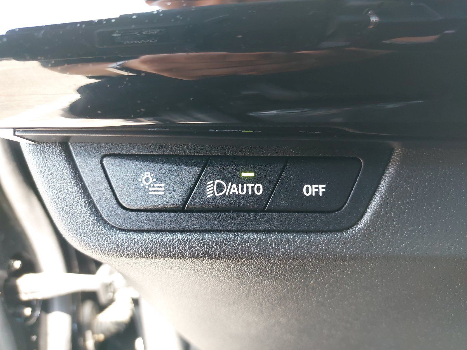 Used 2024 BMW X1 xDrive28i w/ Convenience Package AWD/4WD image 29