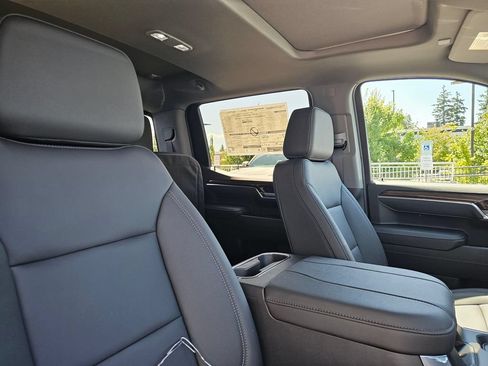 New 2026 Chevrolet Silverado 1500 RST w/ All Star Edition Plus AWD/4WD image 11