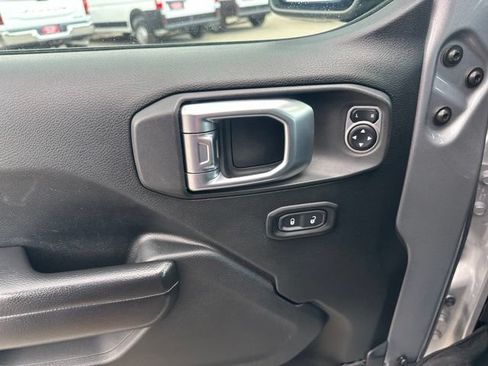 Used 2020 Jeep Wrangler Unlimited Sport AWD/4WD image 22