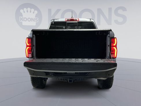 Used 2025 Chevrolet Colorado ZR2 w/ Technology Package image 33