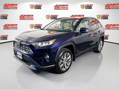 Used 2021 Toyota RAV4 Limited AWD/4WD image 13