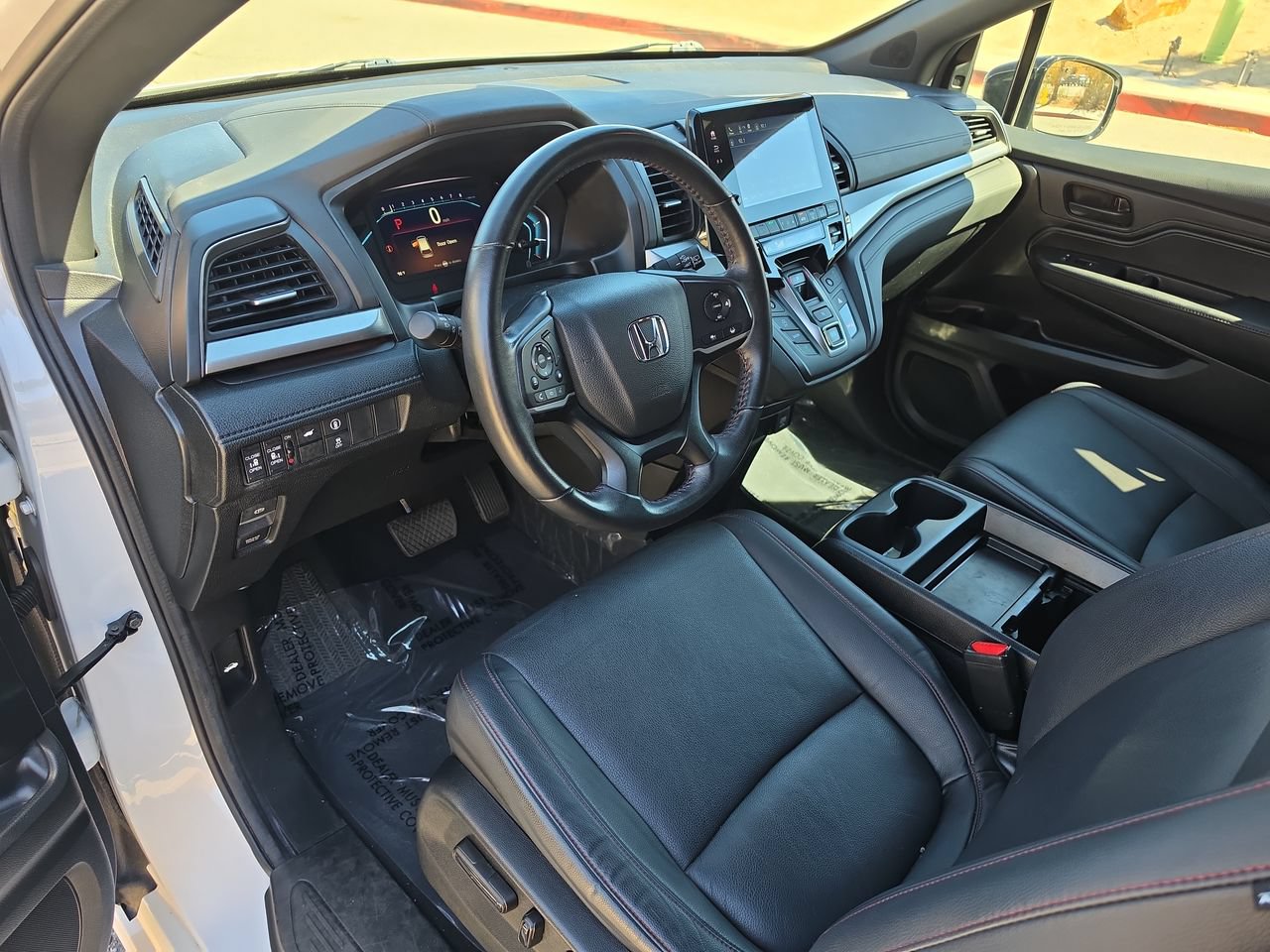 Used 2024 Honda Odyssey Sport image 10