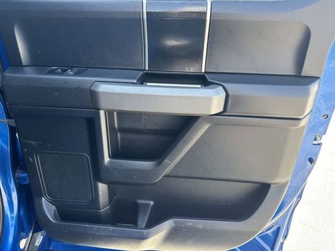 Used 2017 Ford F150 Raptor w/ Equipment Group 801A Mid AWD/4WD image 15