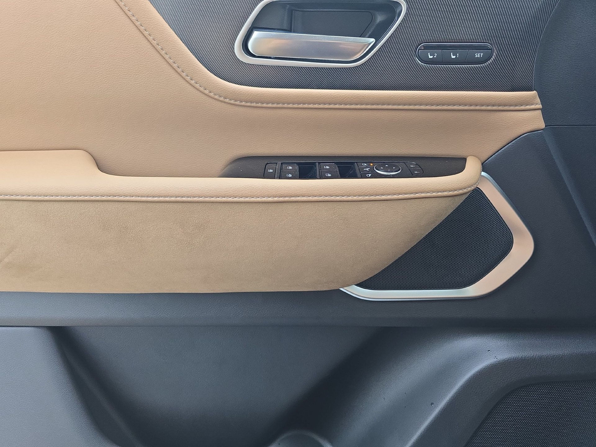 New 2027 INFINITI QX80 Luxe AWD/4WD image 26