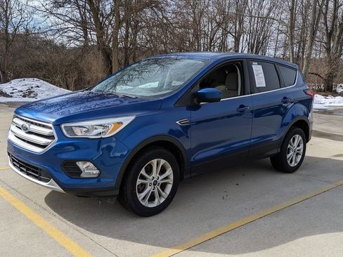 Used 2019 Ford Escape SE image 7